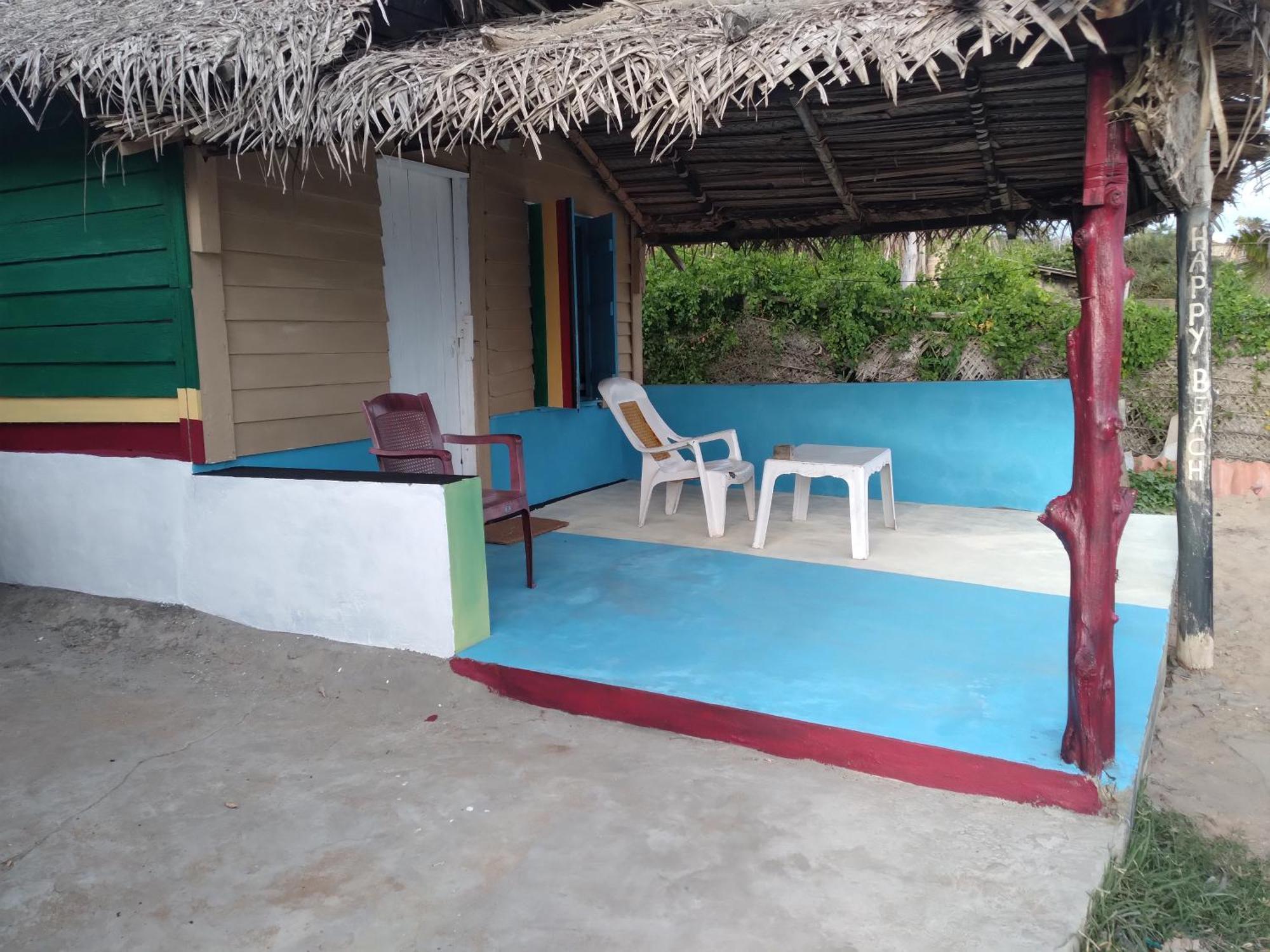 Happy Beach Cabana ฮัมบานโตตา ภายนอก รูปภาพ