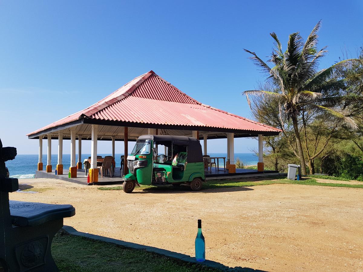 Happy Beach Cabana ฮัมบานโตตา ภายนอก รูปภาพ