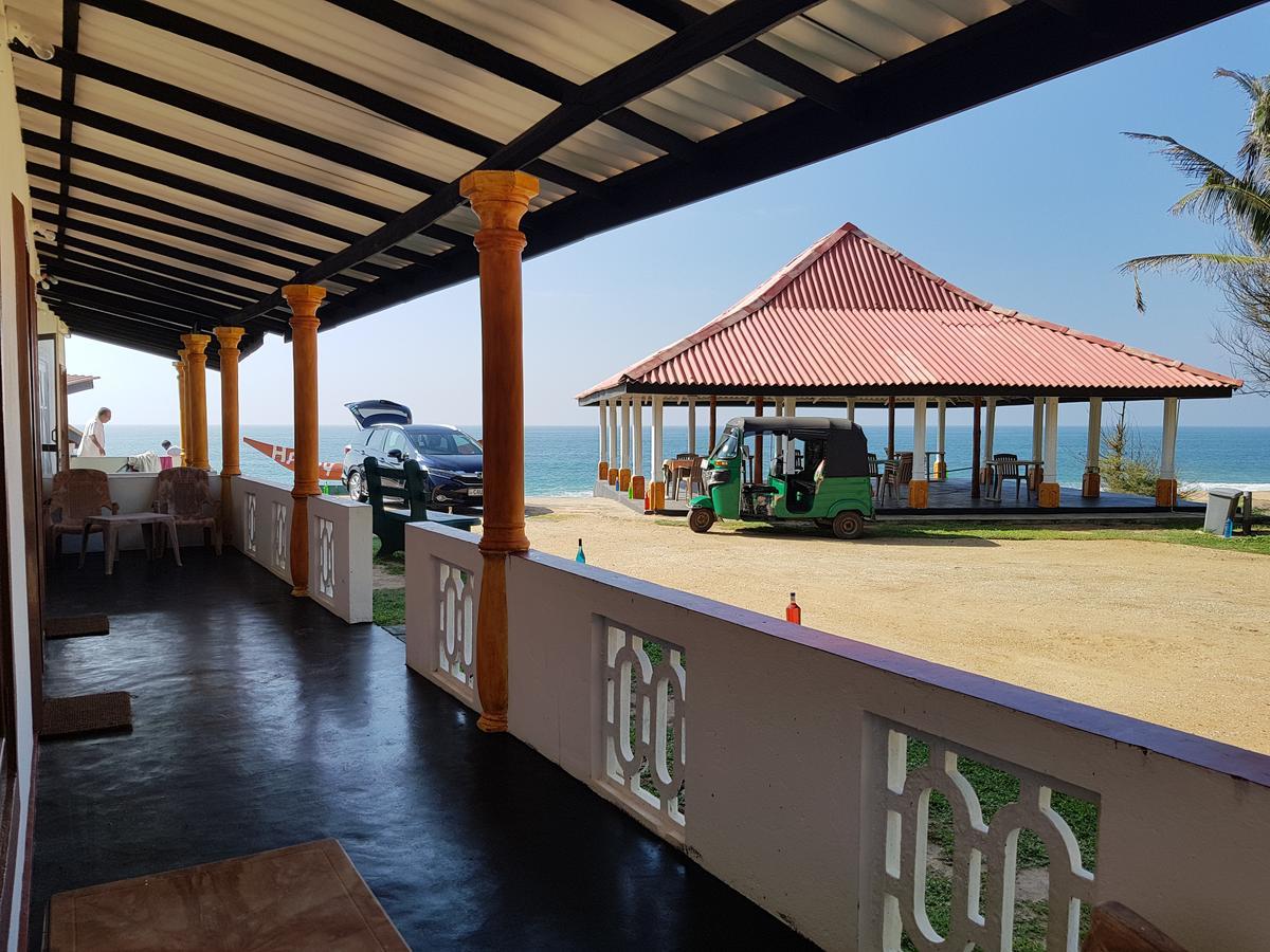 Happy Beach Cabana ฮัมบานโตตา ภายนอก รูปภาพ